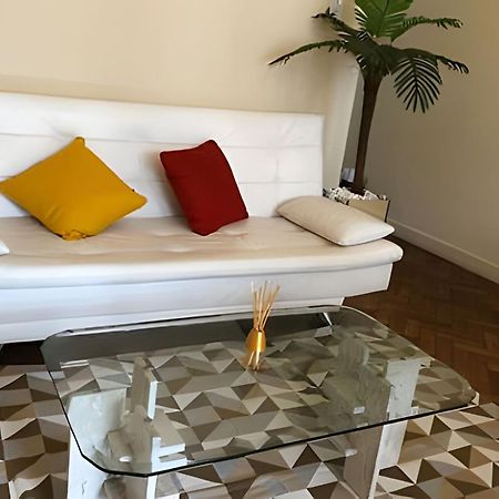 Apartamento Em Copacabana Com Vista Lateral Do Mar Рио-де-Жанейро Экстерьер фото